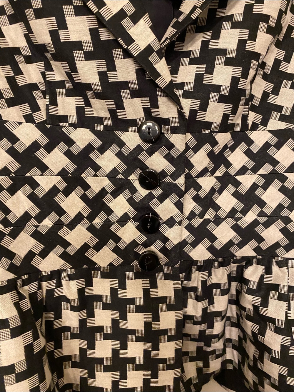 Doncaster Black and White Geometric Peplum Jacket - Picture 5 of 6